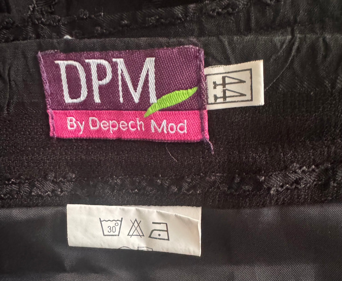 Jupe longue noire asymétrique à volants – DPM by Depech Mod – Taille 44