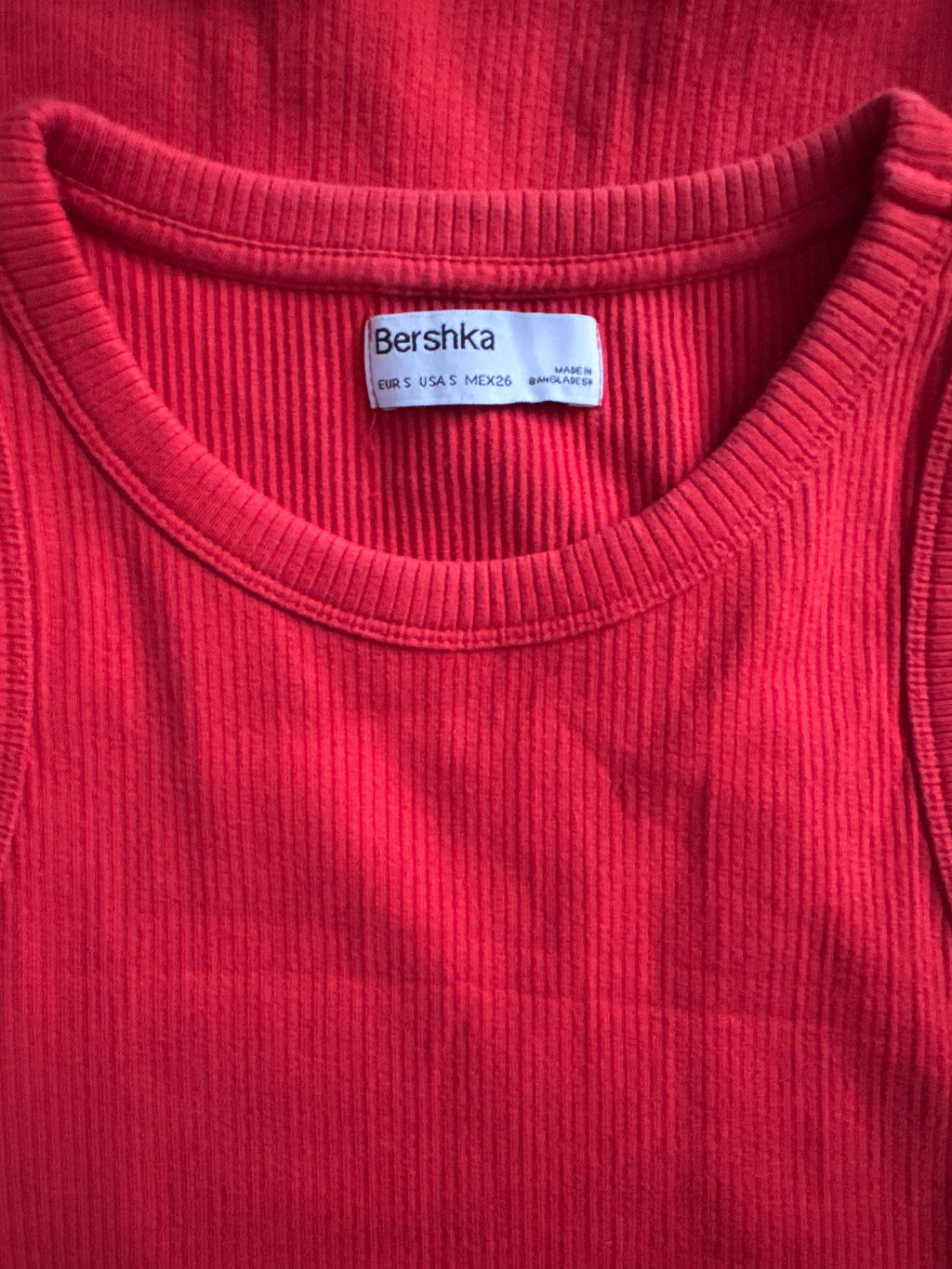 Robe moulante côtelée rouge corail BERSHKA – Taille S