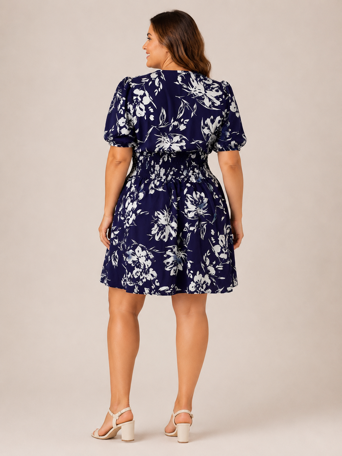 Robe fleurie SHEIN – Taille OXL