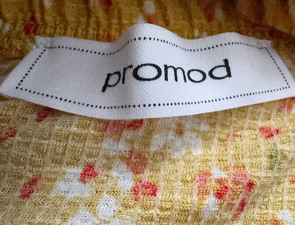 Robe fluide fleurie jaune – Promod