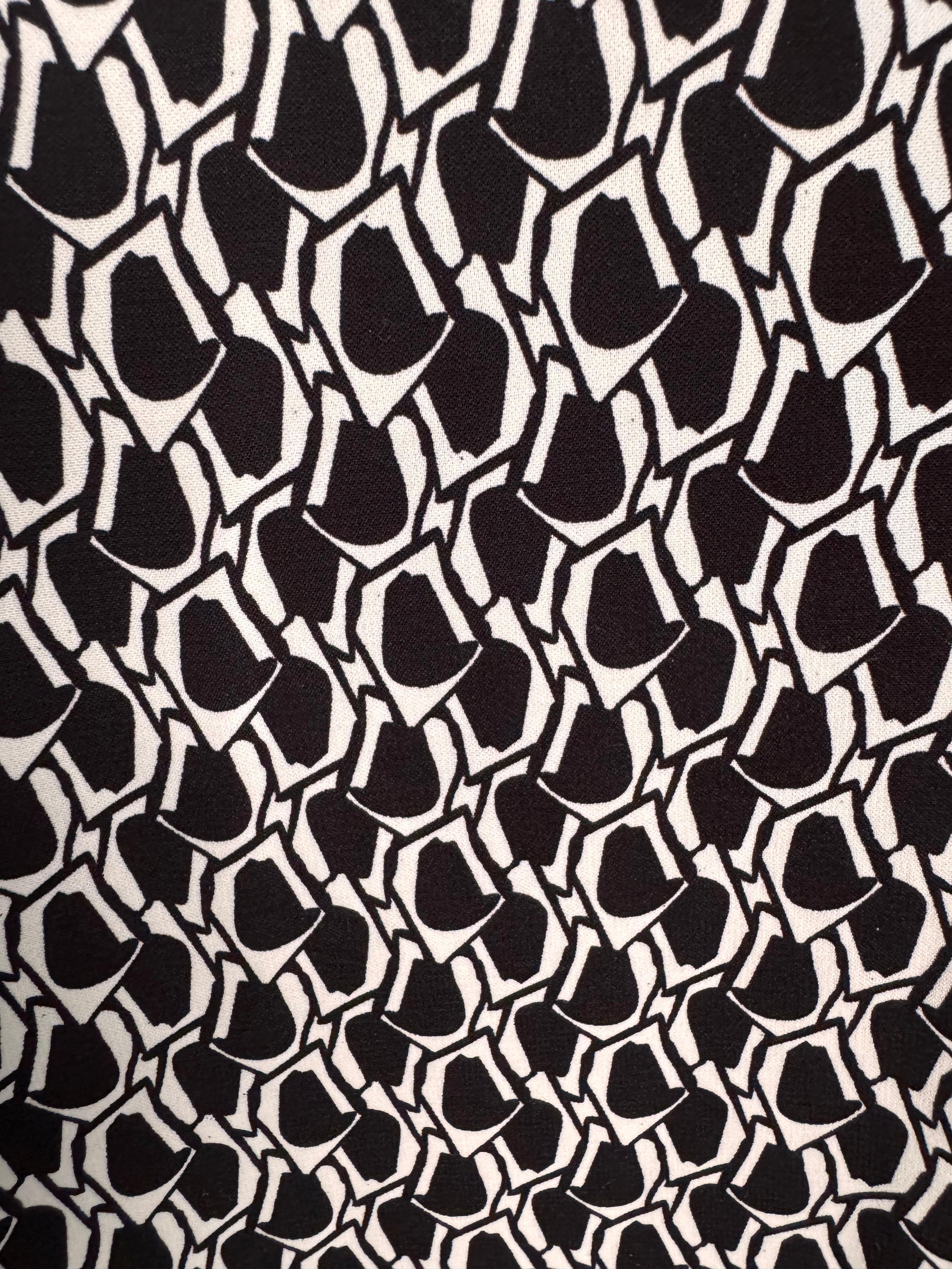 Haut imprimé noir & blanc à sequins – SHEIN