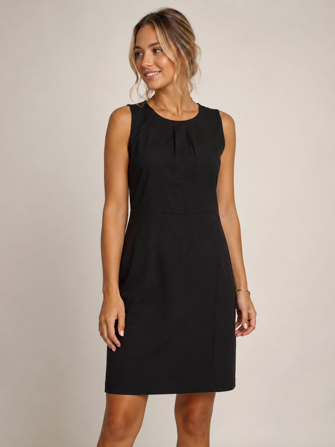 Robe noire élégante Quai de Seine sans manches – Taille 40