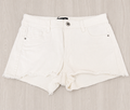 Short en jean blanc Jennyfer – Taille 32