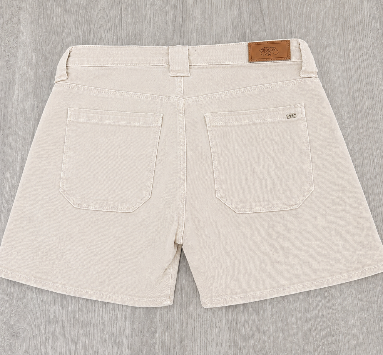 Short beige Le Temps des Cerises – Taille 25