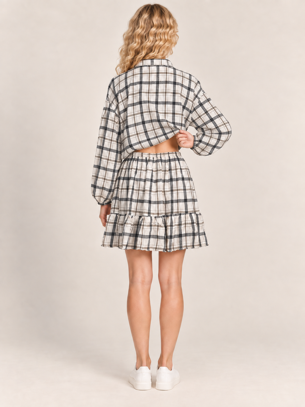 Robe courte à carreaux et dos ouvert – ASOS DESIGN – Taille 38