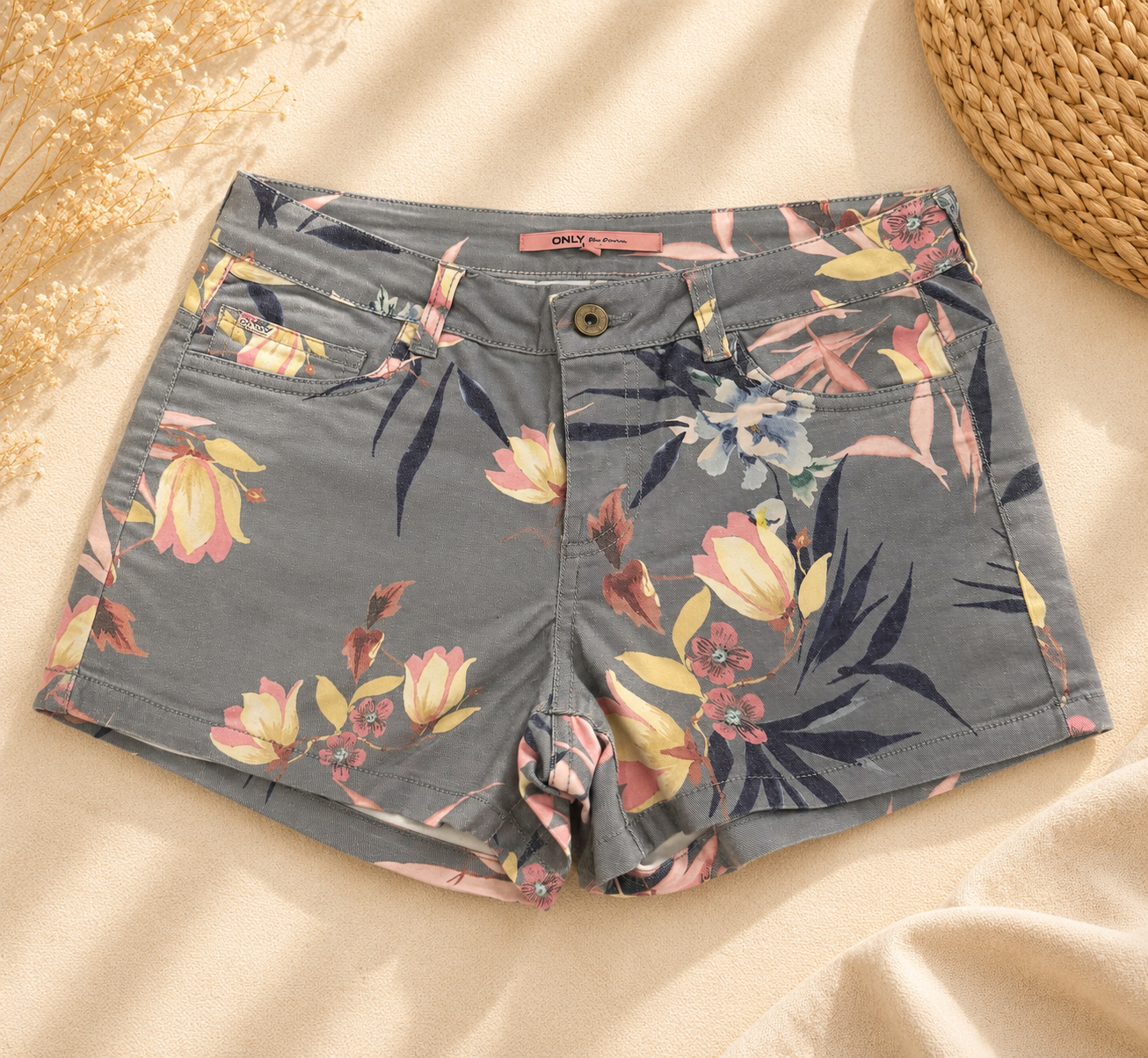 Short imprimé floral ONLY – Taille 36