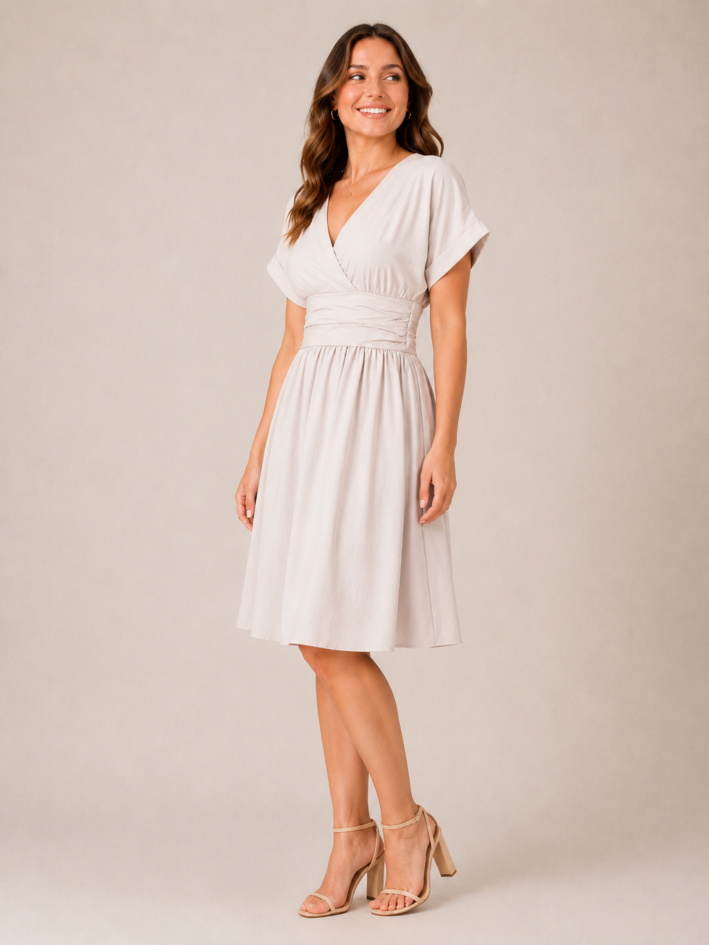 Robe beige SHEIN – Collection GOMORN – Taille M (38)