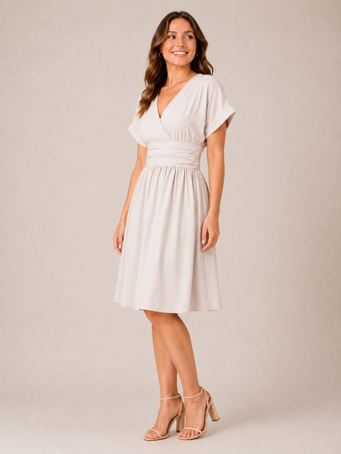 Robe beige SHEIN – Collection GOMORN – Taille M (38)