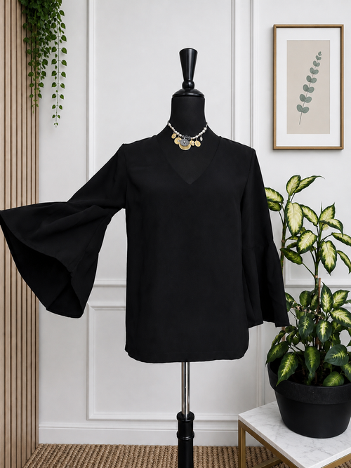 Blouse H&M noire à manches évasées – Taille 36